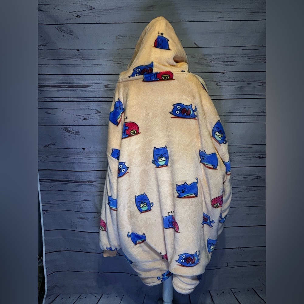 Oodie Cat Print Oversized Hoodie Blanket Peach XXL for Age 14+ - Picture 4 of 7
